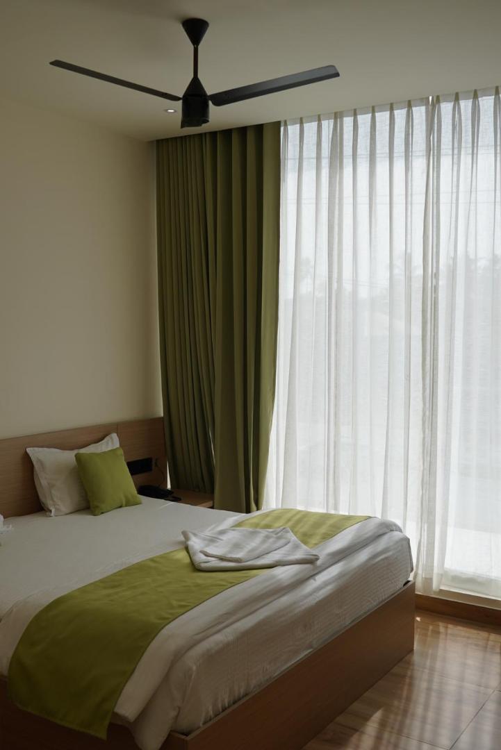 Dn Hotel Коччи Экстерьер фото