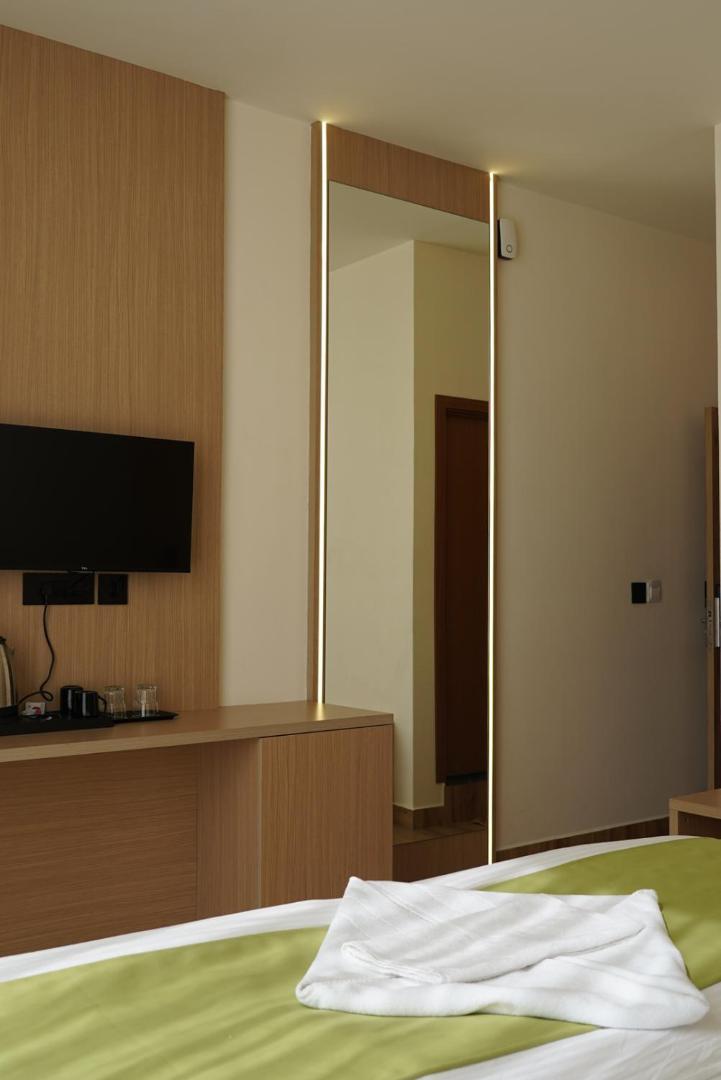 Dn Hotel Коччи Экстерьер фото
